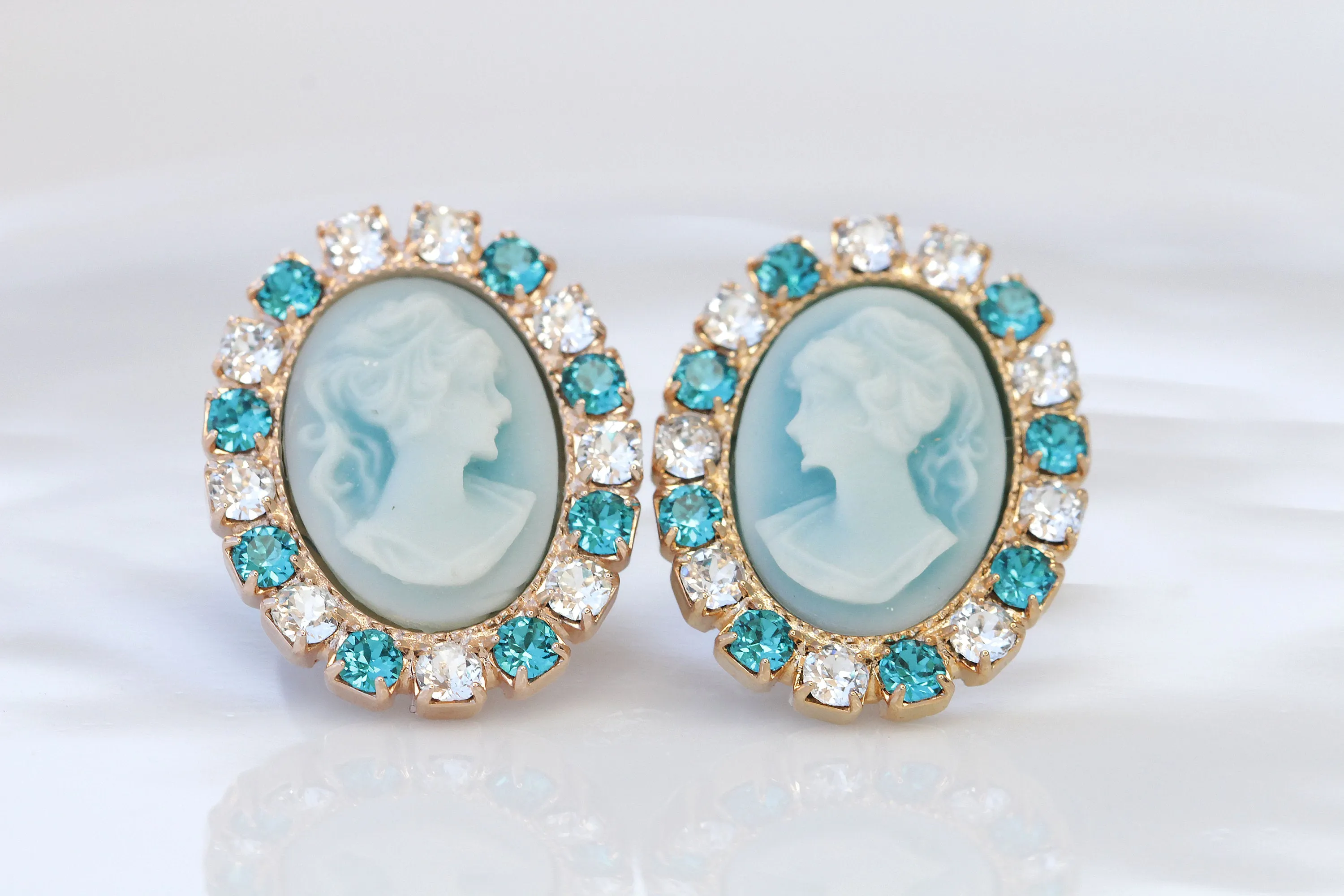 CAMEO Delicate Ring