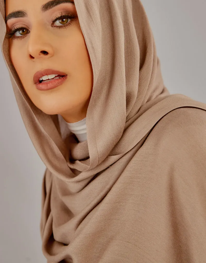 Modelle Twisted Scarves - Shades of Light Nude