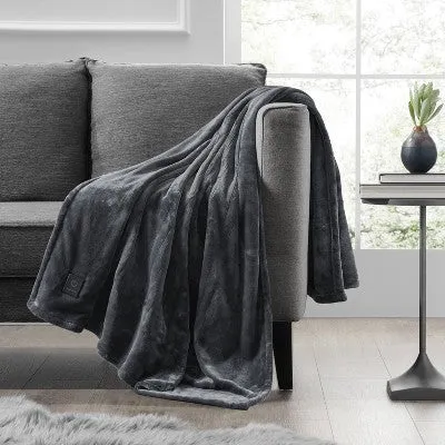 New - Brookstone Heated Cozy Throw Gray Plush