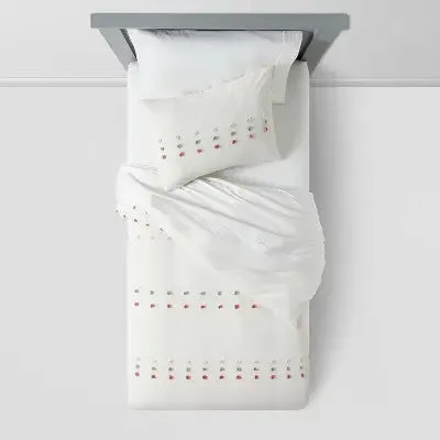 New - Twin Pom Kids' Duvet Cover Cream - Pillowfort